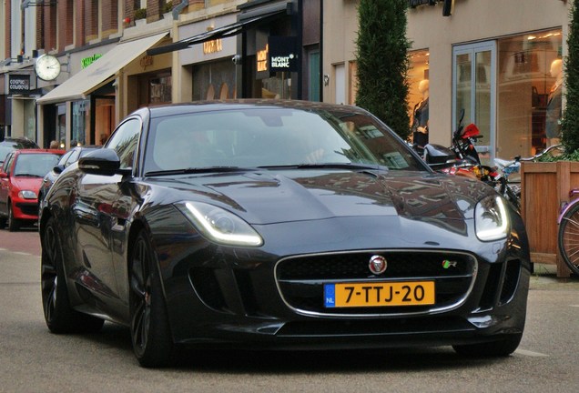 Jaguar F-TYPE R Coupé