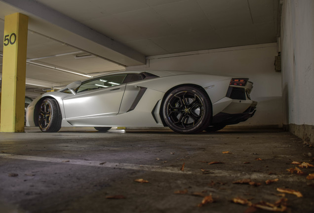 Lamborghini Aventador LP700-4