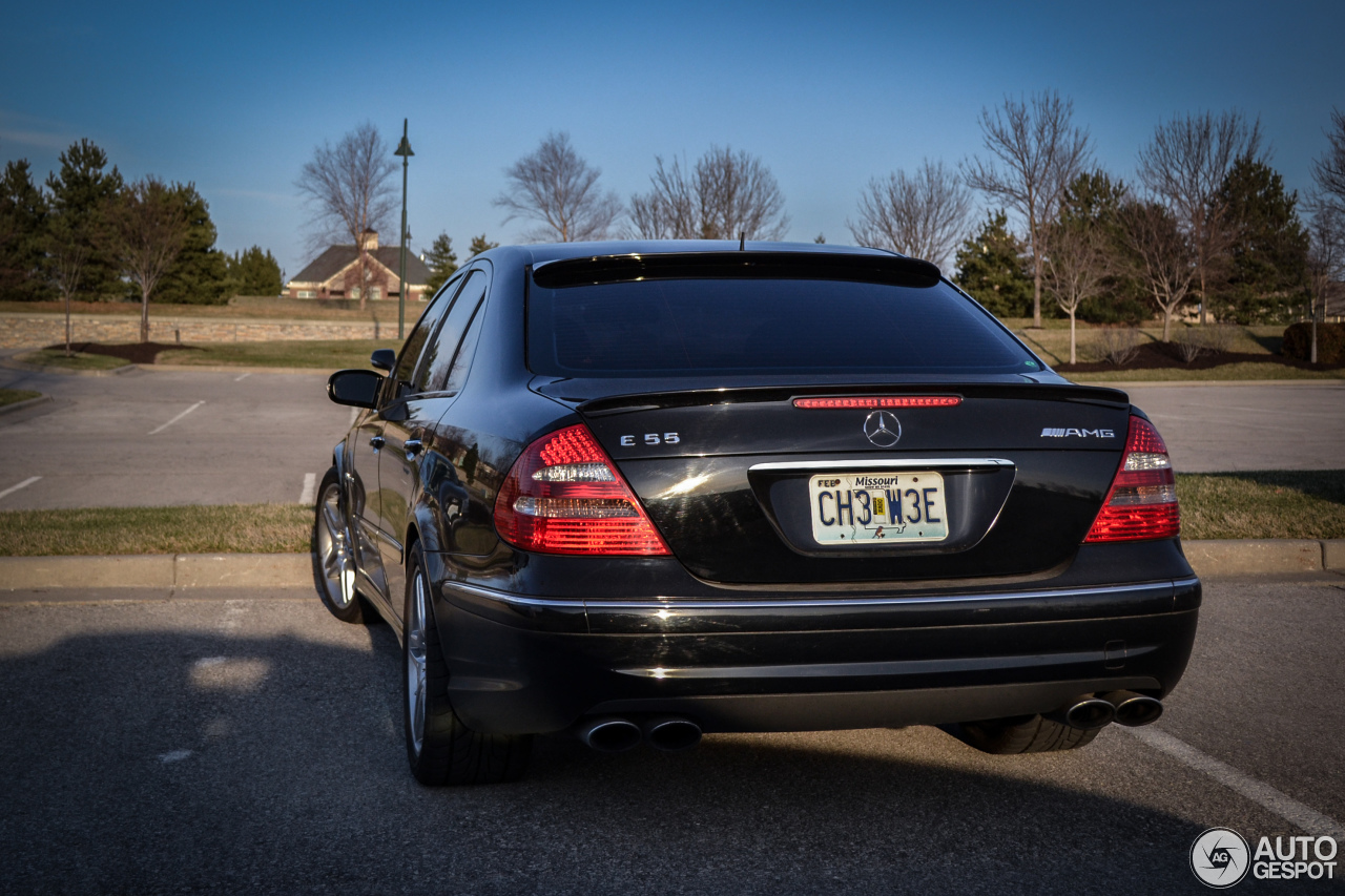 Mercedes-Benz E 55 AMG