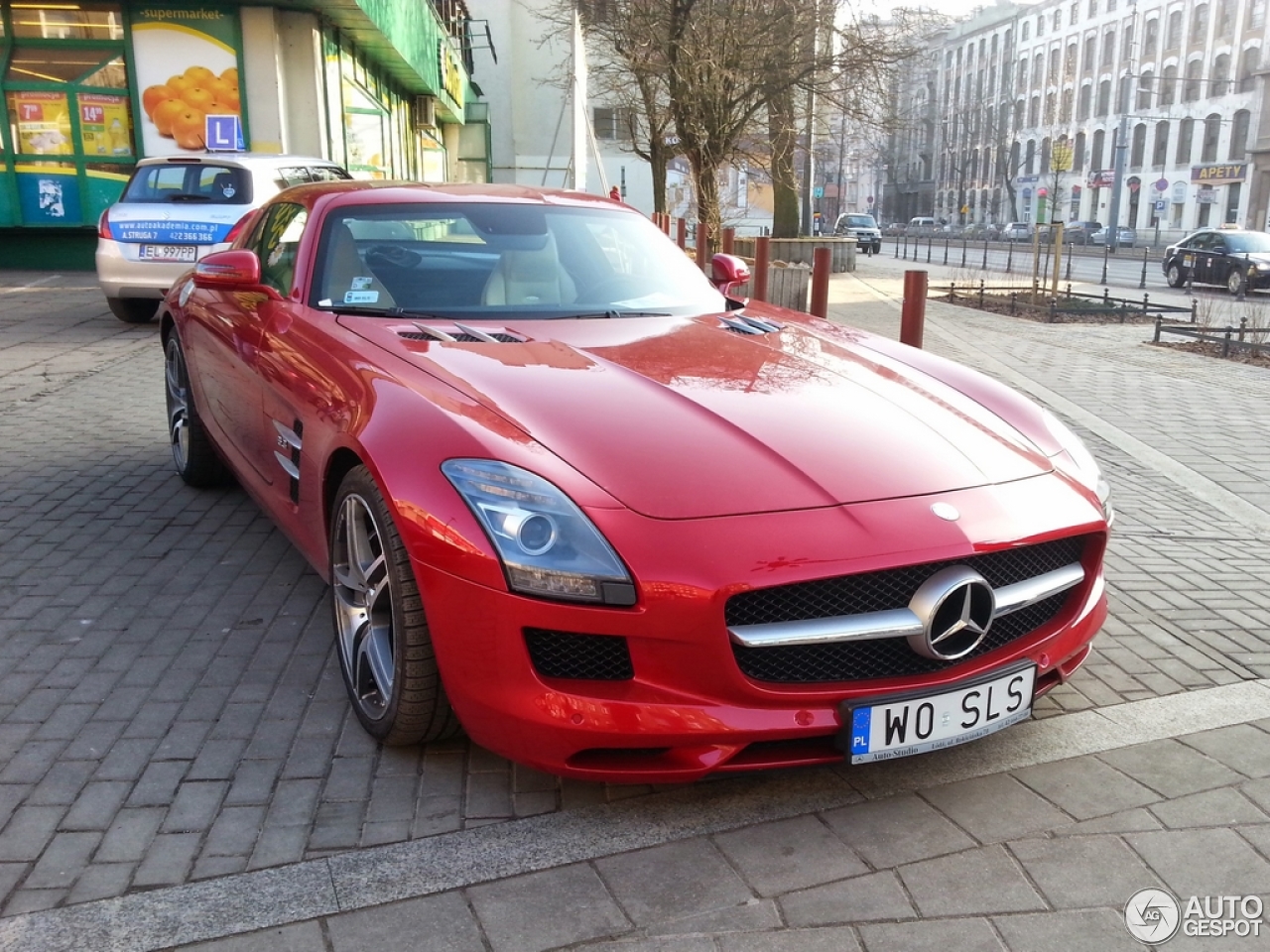 Mercedes-Benz SLS AMG