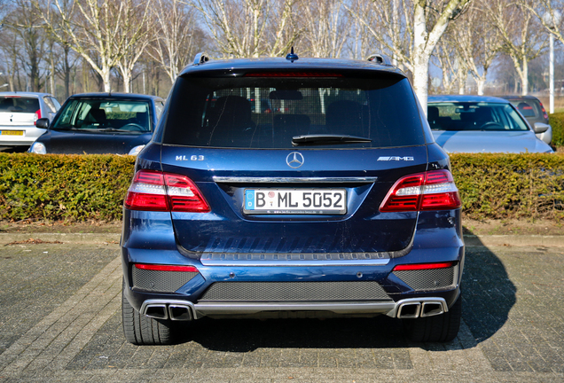 Mercedes-Benz ML 63 AMG W166