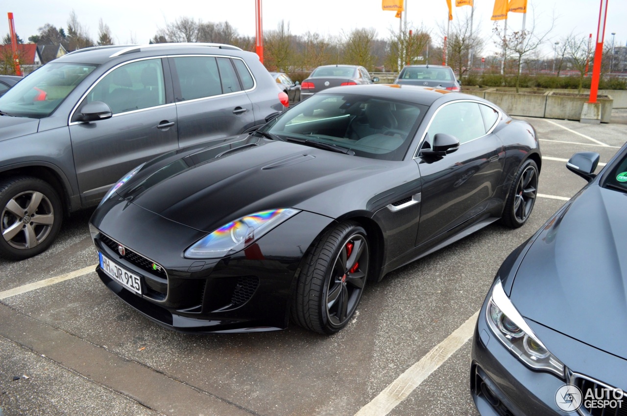 Jaguar F-TYPE R Coupé