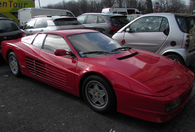 Ferrari Testarossa