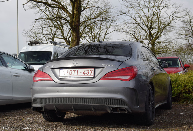 Mercedes-Benz CLA 45 AMG C117