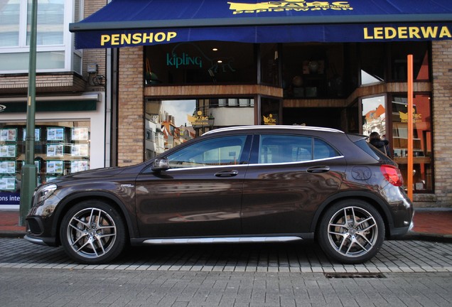 Mercedes-Benz GLA 45 AMG X156