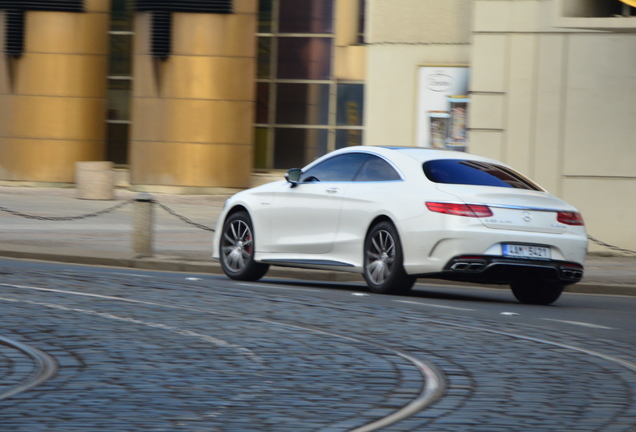 Mercedes-Benz S 63 AMG Coupé C217