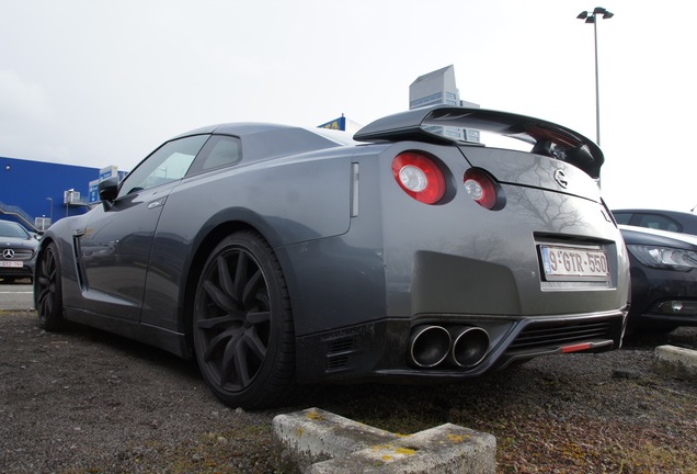 Nissan GT-R 2013