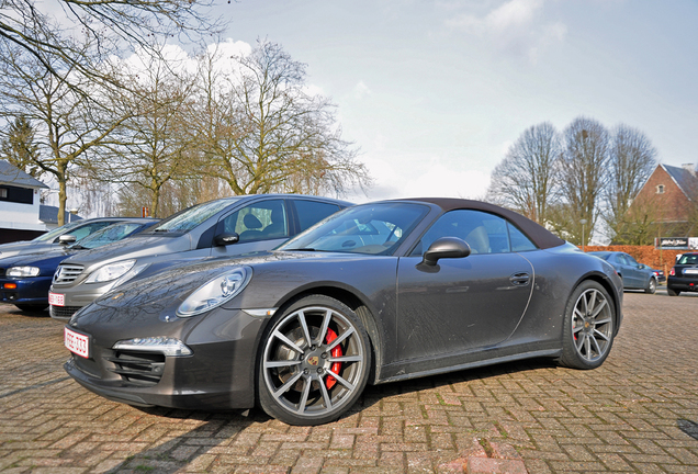 Porsche 991 Carrera 4S Cabriolet MkI