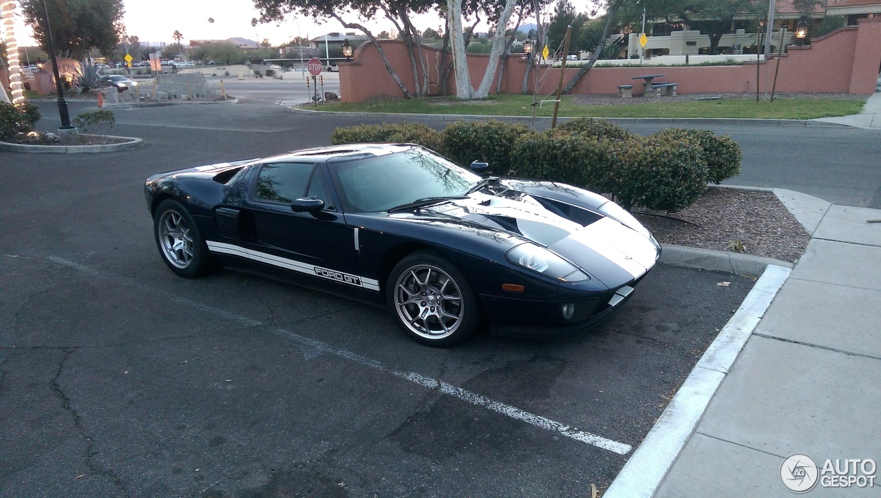 Ford GT