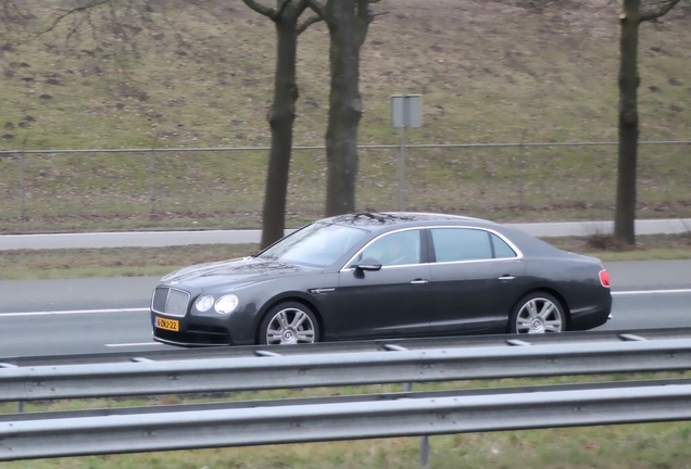 Bentley Flying Spur V8