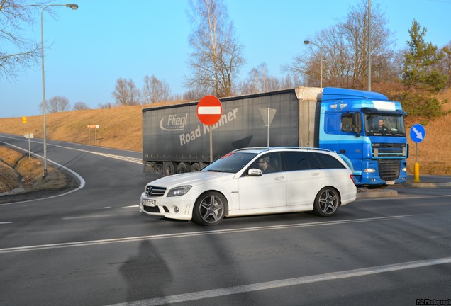 Mercedes-Benz C 63 AMG Estate