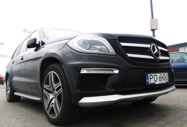 Mercedes-Benz GL 63 AMG X166