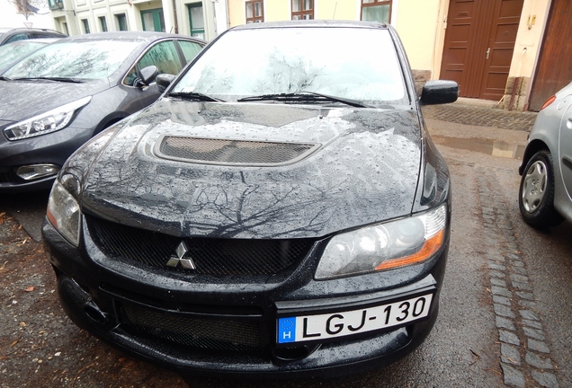 Mitsubishi Lancer Evolution IX