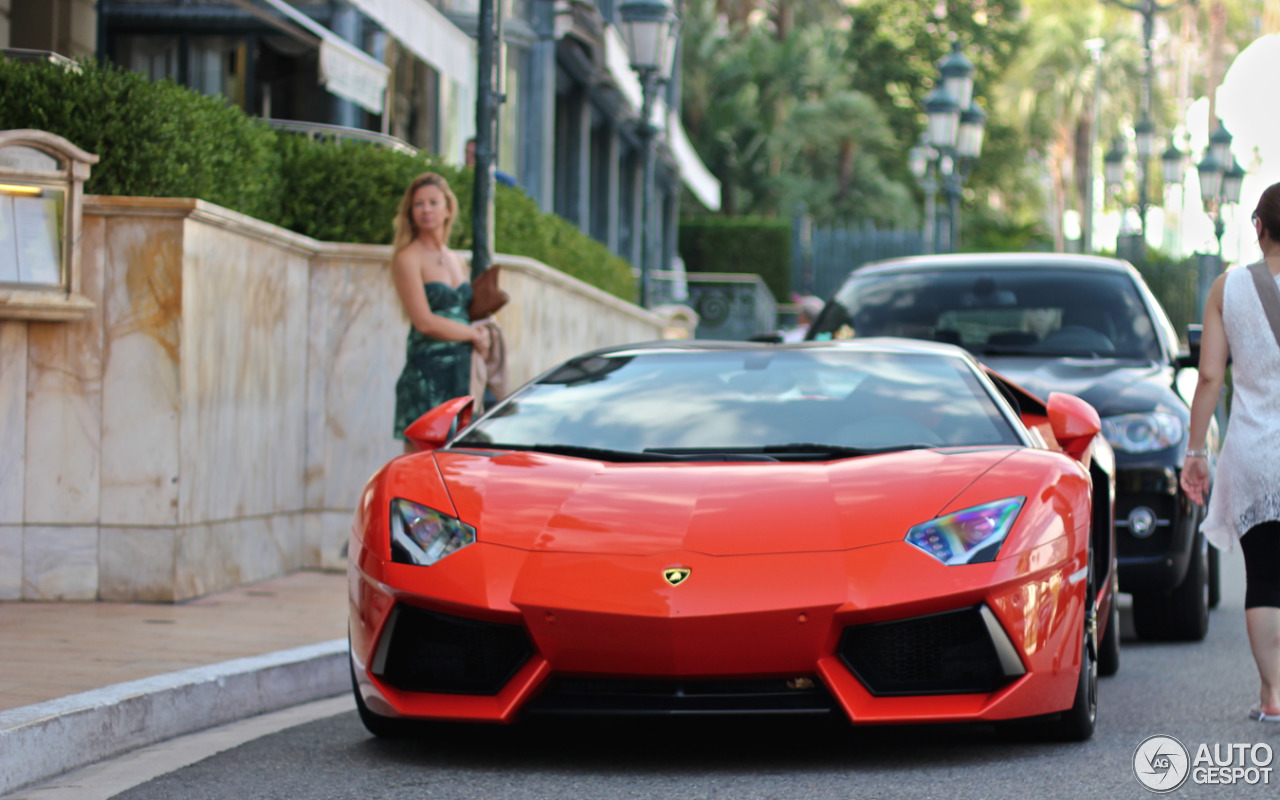 Lamborghini Aventador LP700-4 Roadster