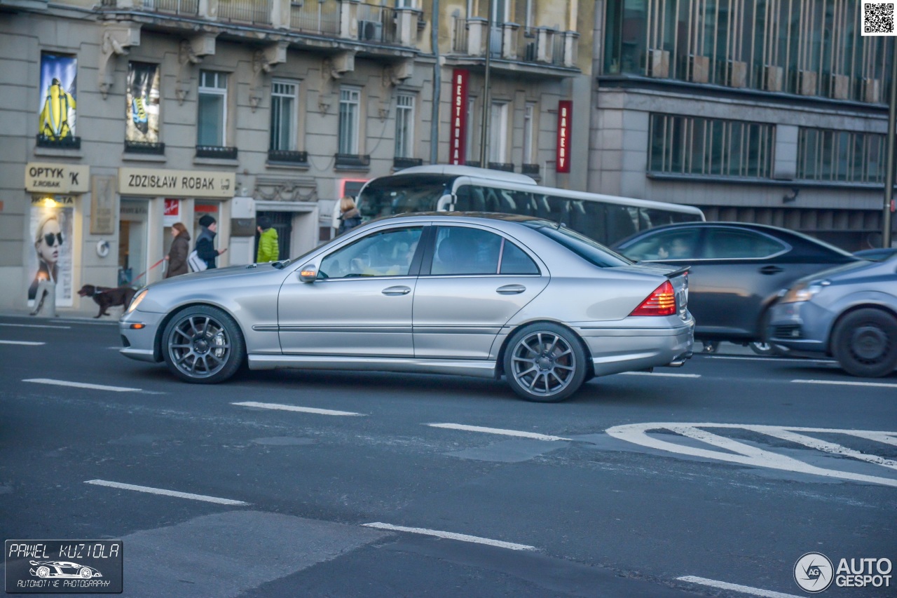 Mercedes-Benz C 55 AMG