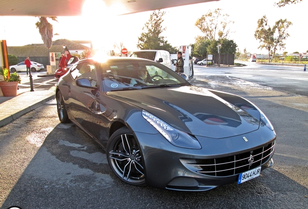 Ferrari FF