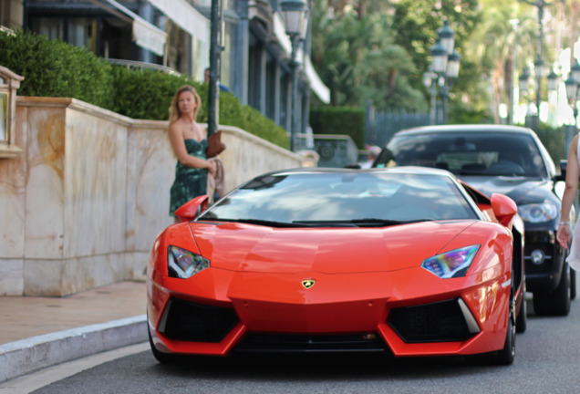 Lamborghini Aventador LP700-4 Roadster