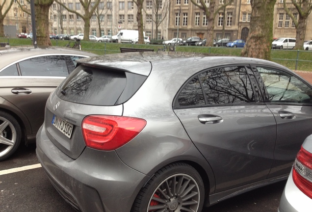 Mercedes-Benz A 45 AMG