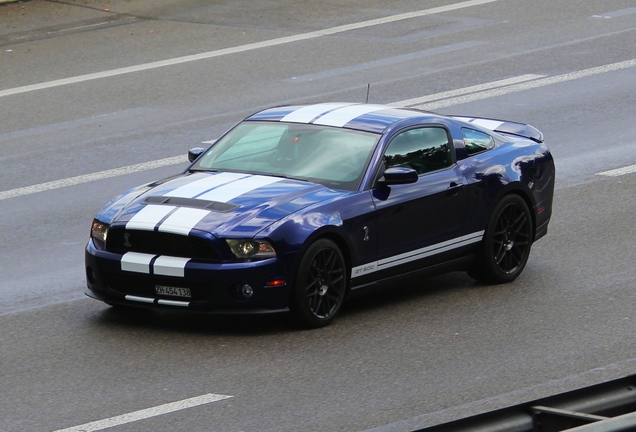 Ford Mustang Shelby GT500 2010