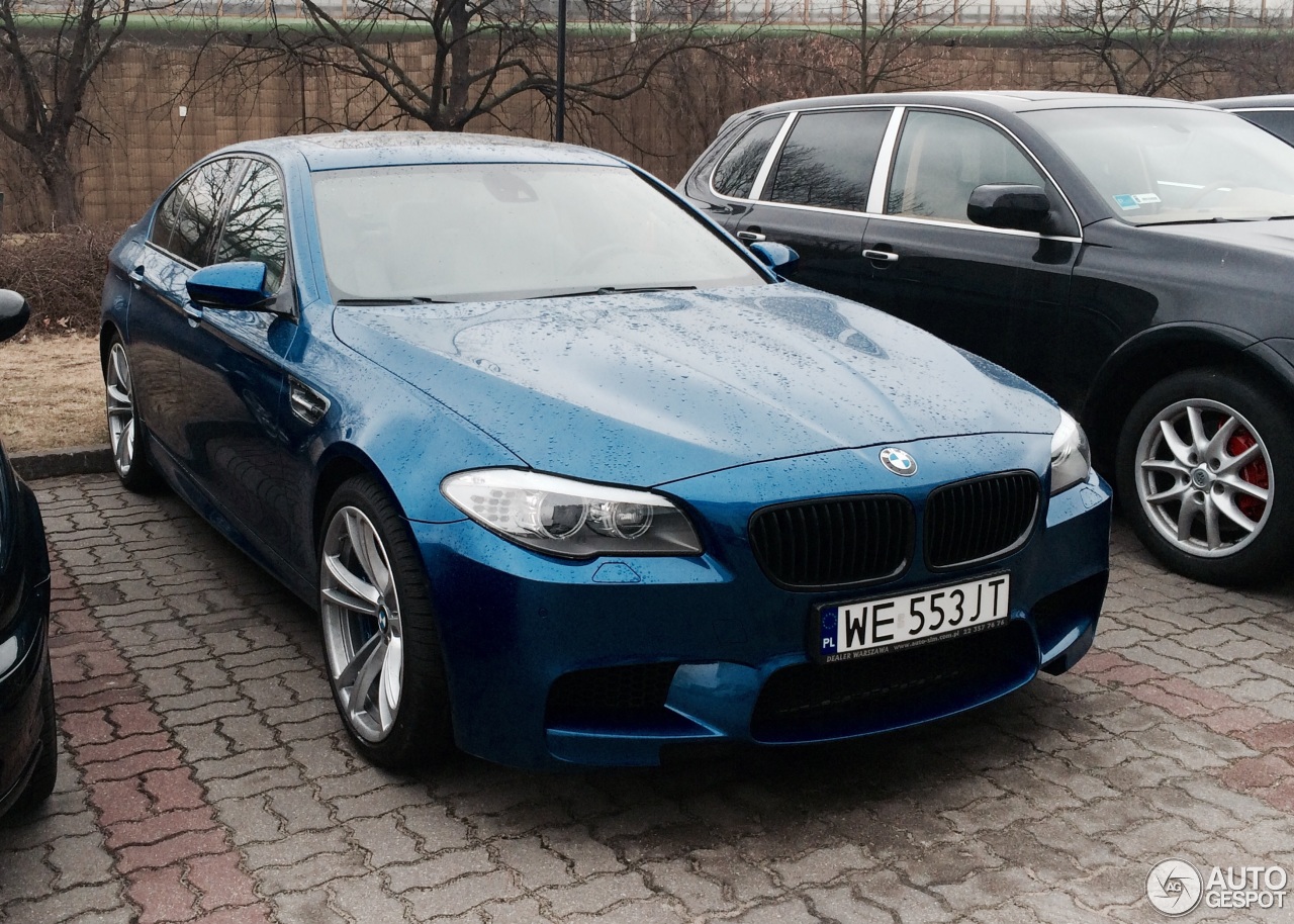 BMW M5 F10 2011