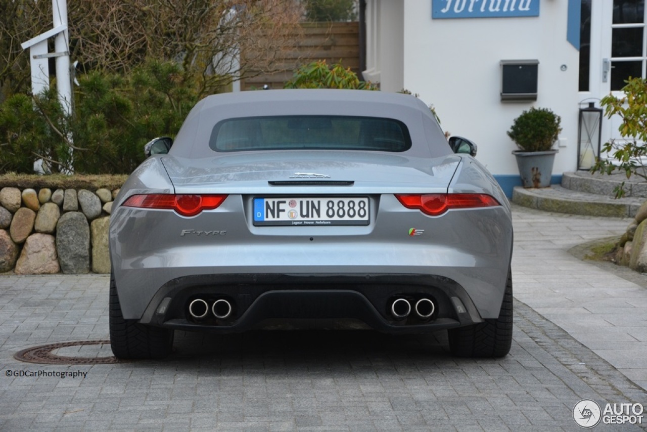 Jaguar F-TYPE S V8 Convertible