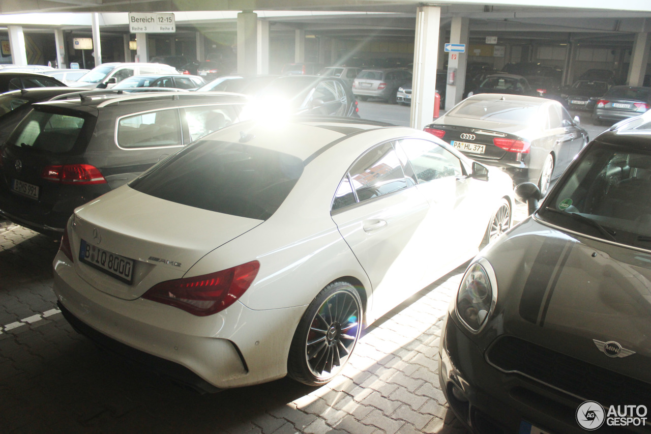 Mercedes-Benz CLA 45 AMG C117