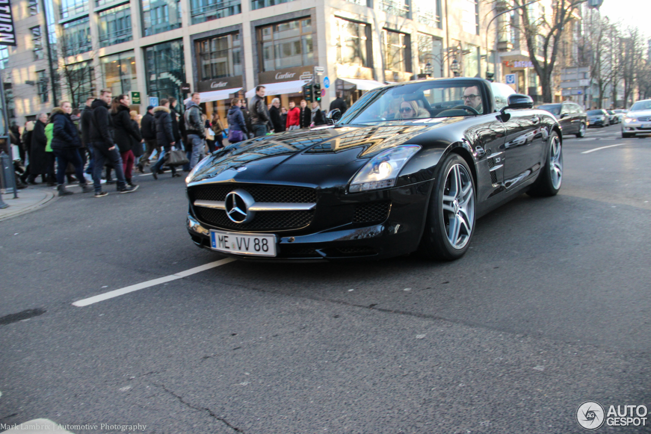 Mercedes-Benz SLS AMG Roadster