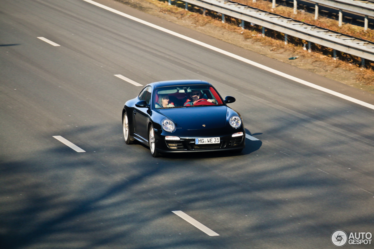 Porsche 997 Carrera GTS