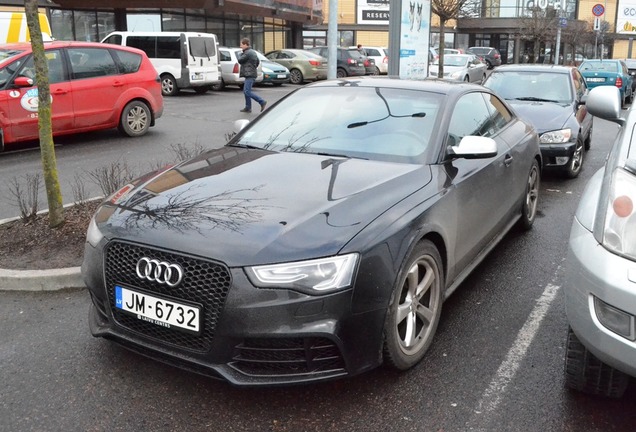 Audi RS5 B8 2012