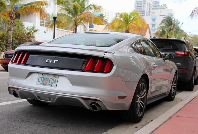 Ford Mustang GT 2015