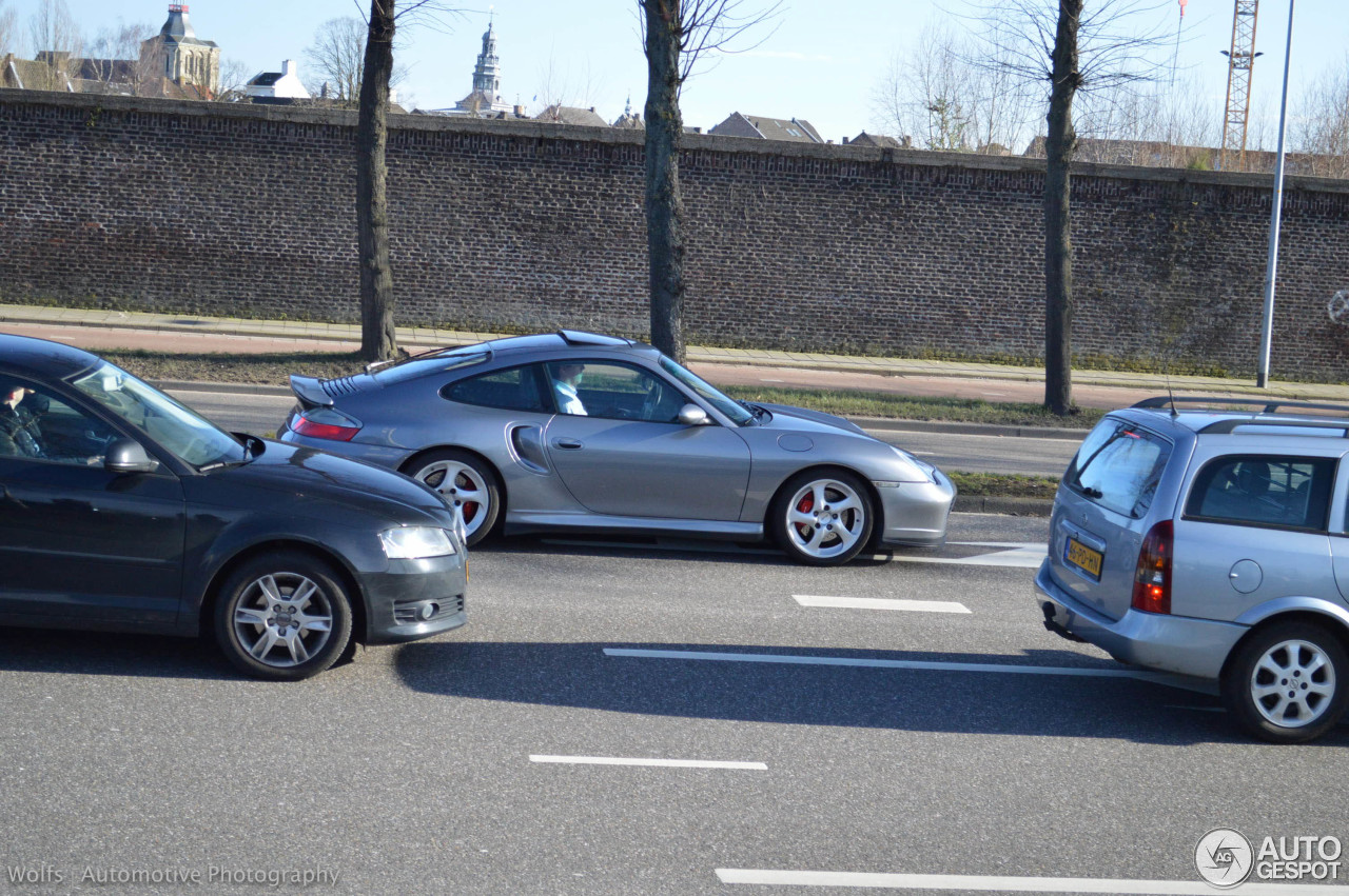 Porsche 996 Turbo