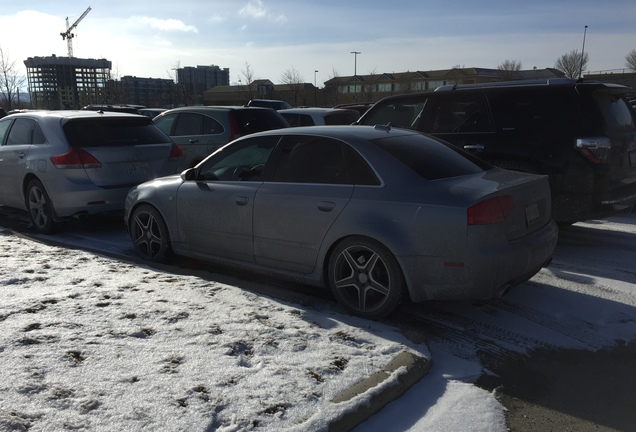 Audi RS4 Sedan