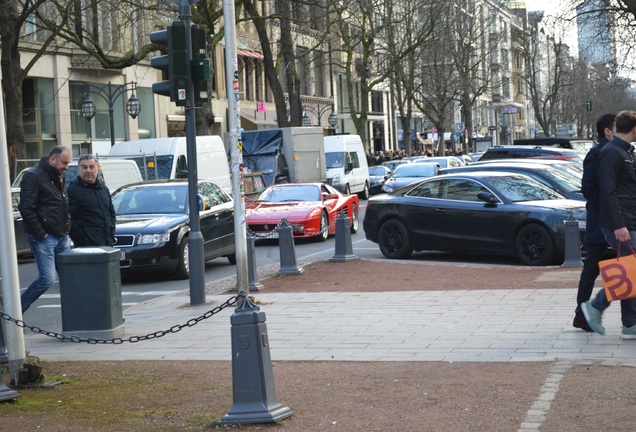 Ferrari Testarossa