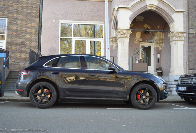 Porsche 95B Macan Turbo