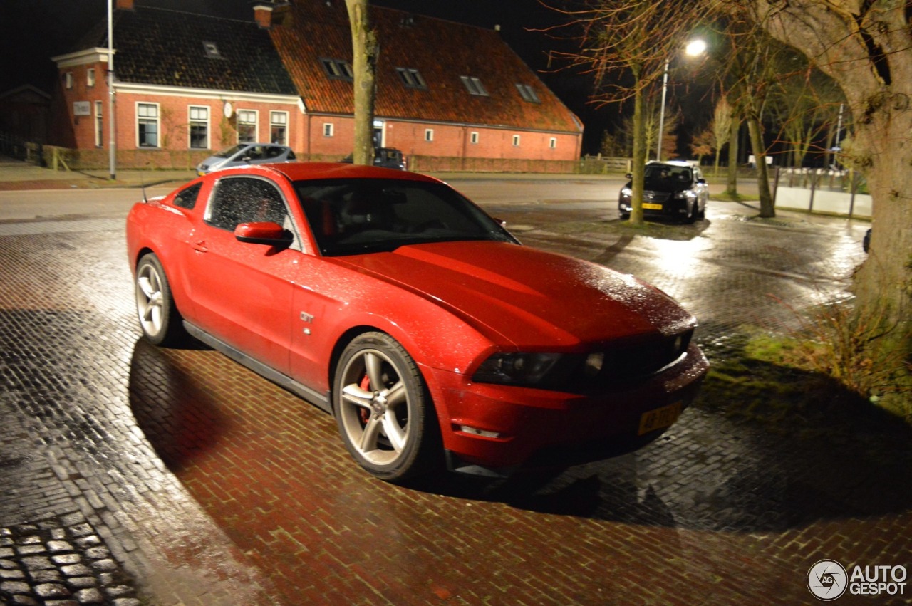 Ford Mustang GT 2010