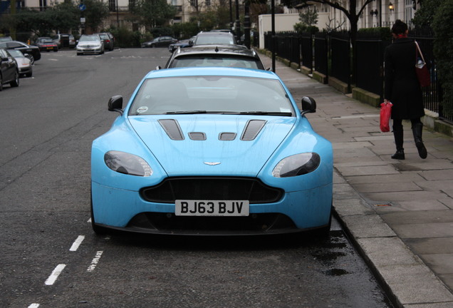 Aston Martin V12 Vantage S