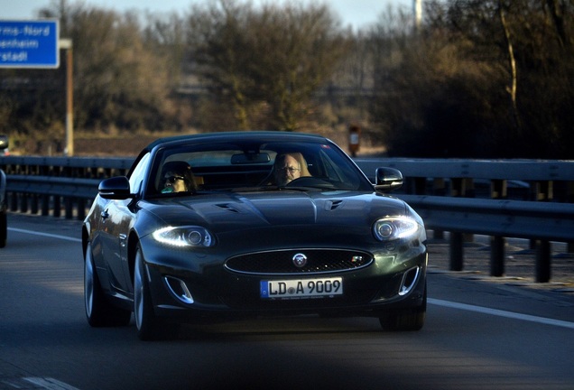 Jaguar XKR Convertible 2012