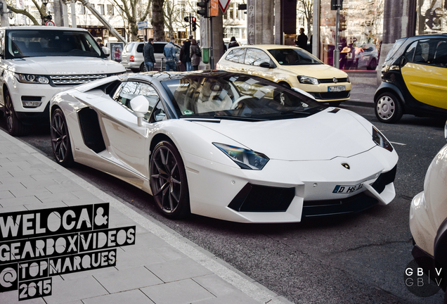 Lamborghini Aventador LP700-4 Roadster