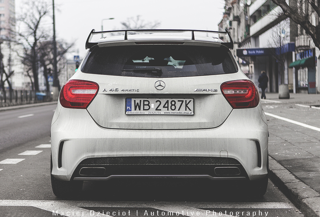 Mercedes-Benz A 45 AMG