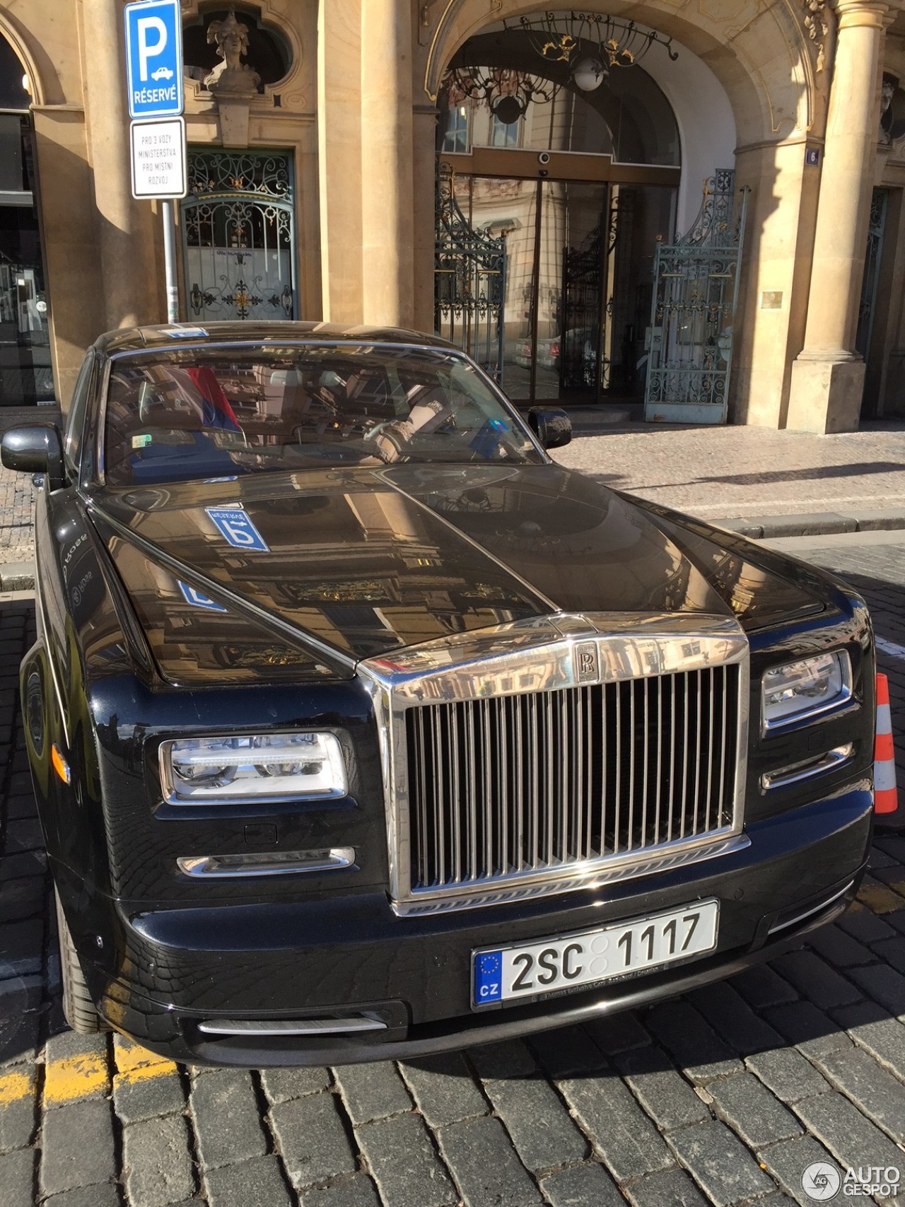 Rolls-Royce Phantom Series II