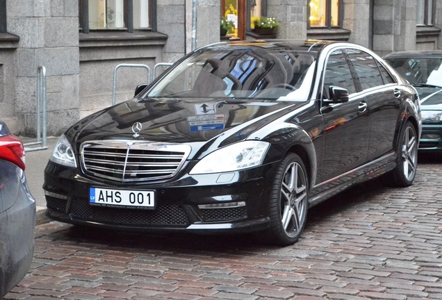 Mercedes-Benz S 65 AMG V221 2010