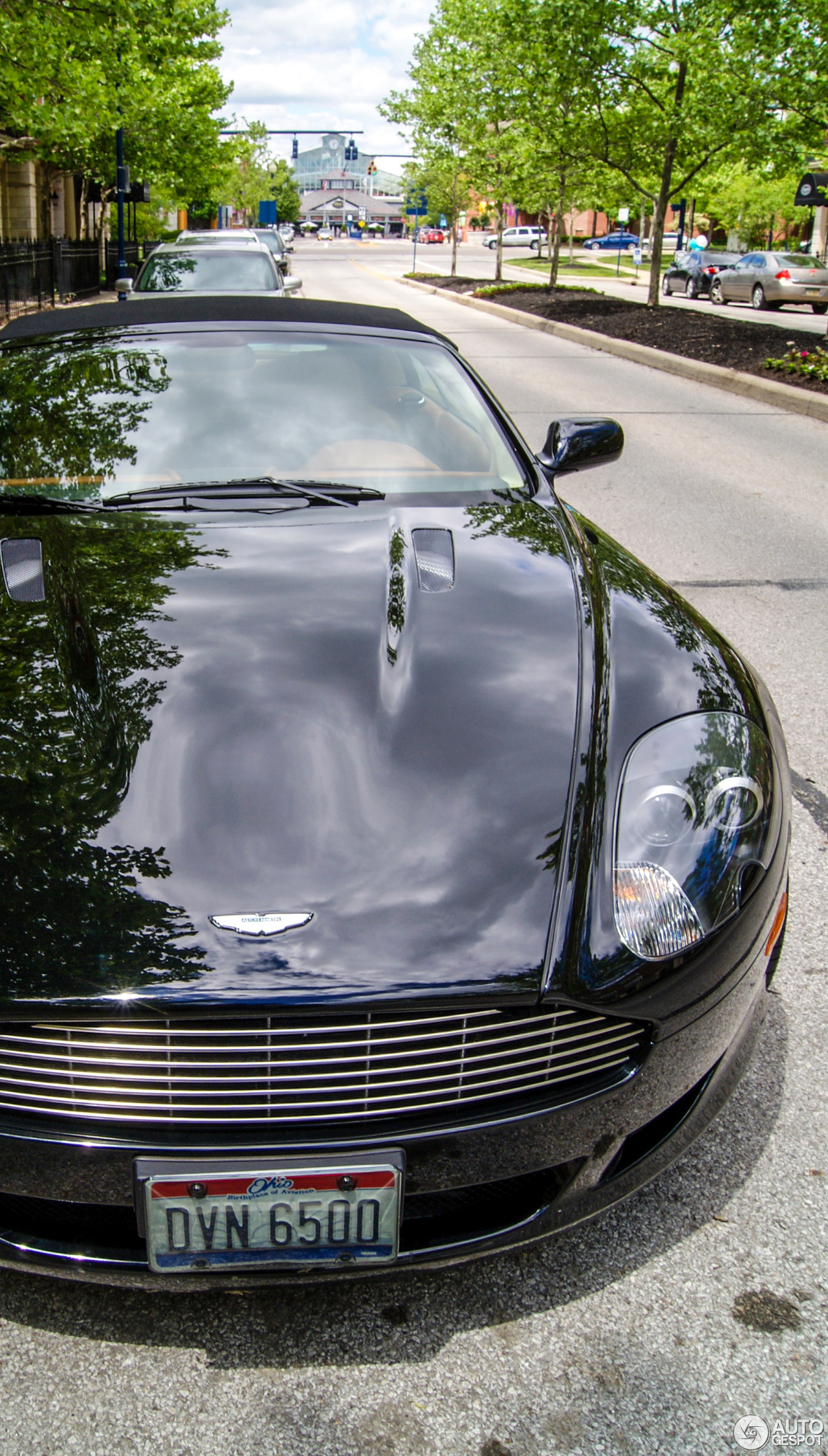 Aston Martin DB9 Volante