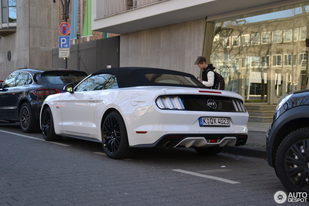 Ford Mustang GT Convertible 2015