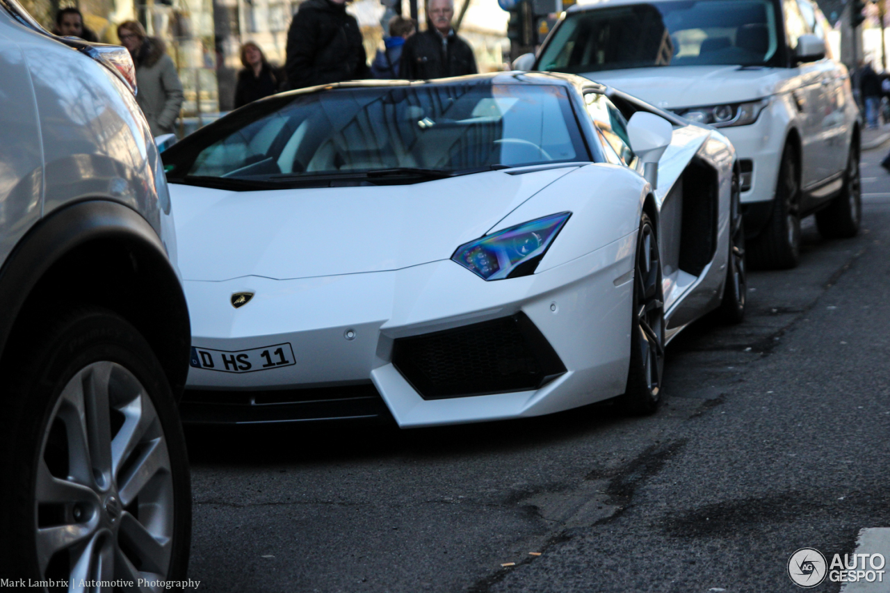 Lamborghini Aventador LP700-4 Roadster