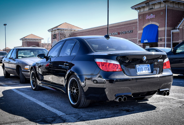 BMW M5 E60 2005