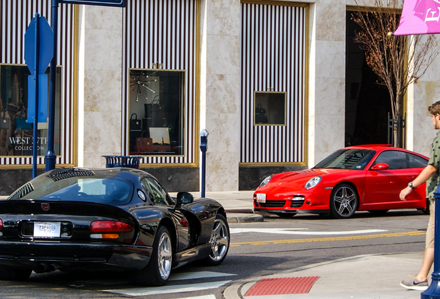 Dodge Viper GTS