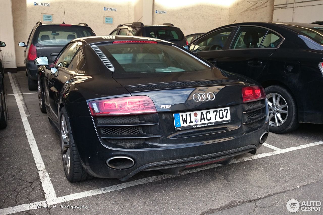 Audi R8 V10