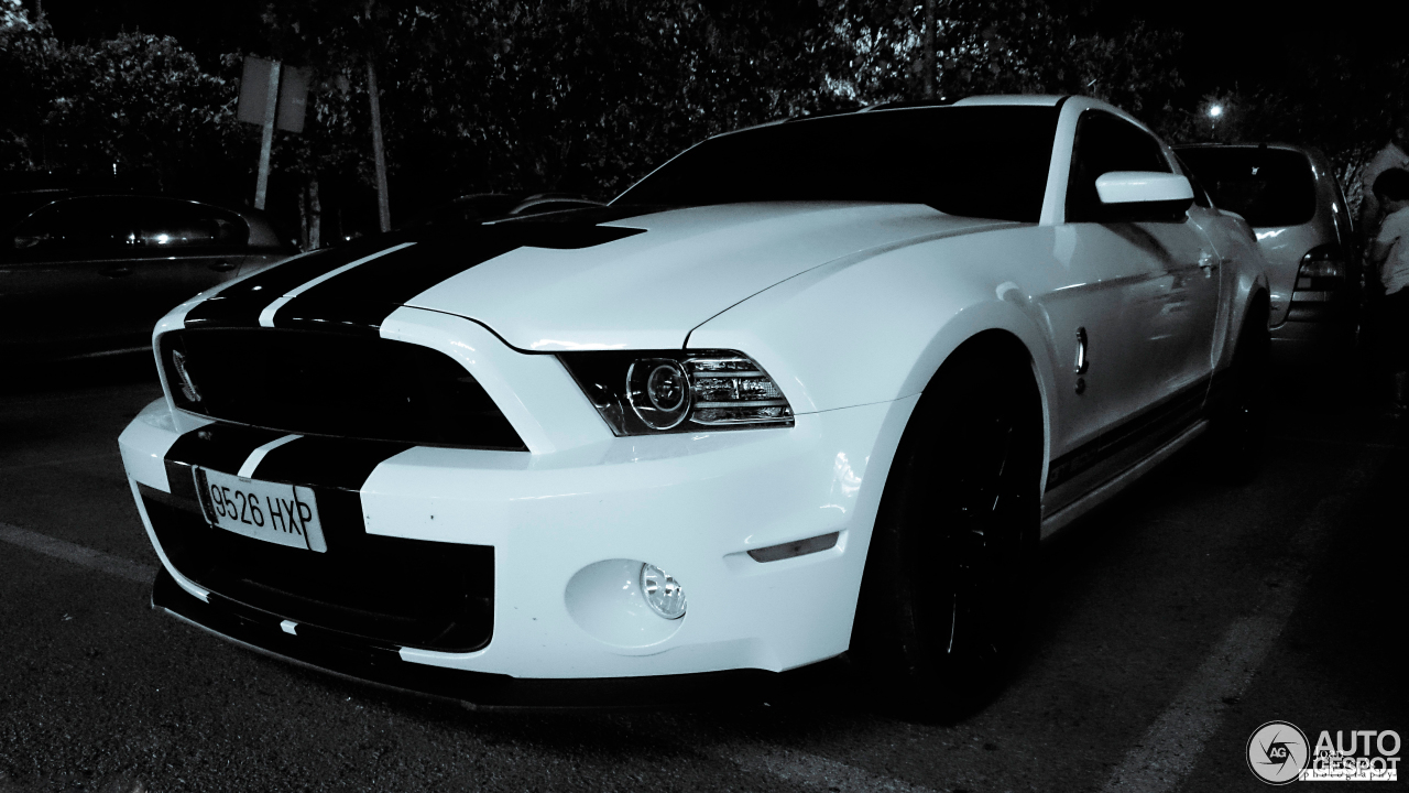 Ford Mustang Shelby GT500 2013