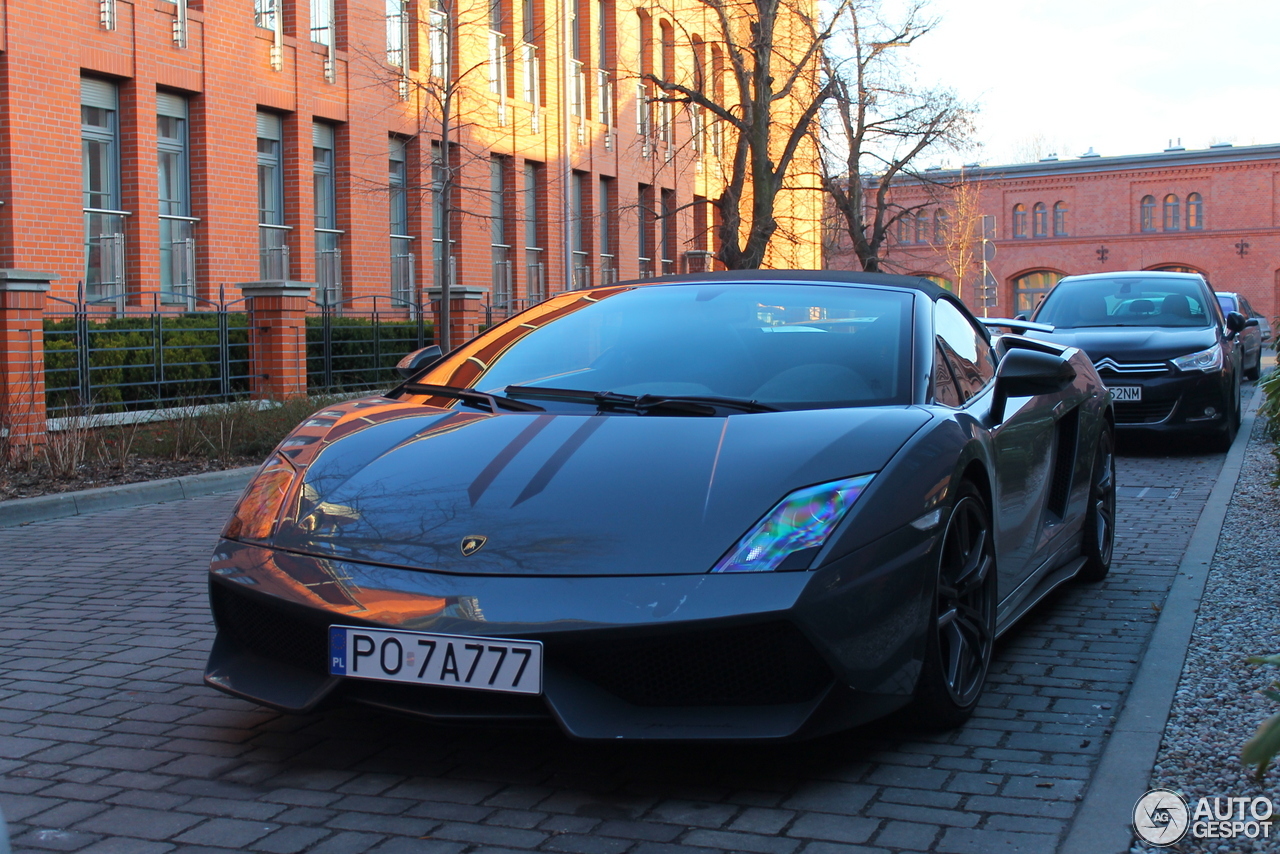 Lamborghini Gallardo LP570-4 Spyder Performante