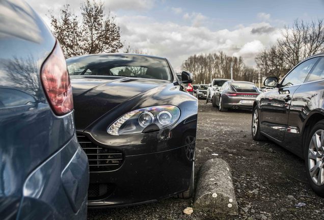 Aston Martin V8 Vantage